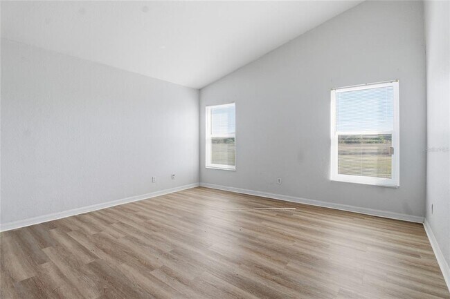 Building Photo - 2764 Rochelle Dr