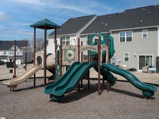 Building Photo - 120 Carlow Ct