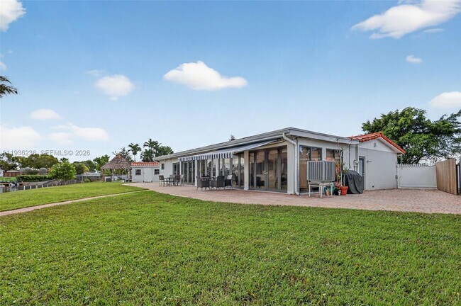 Building Photo - 17841 NW 84th Ct