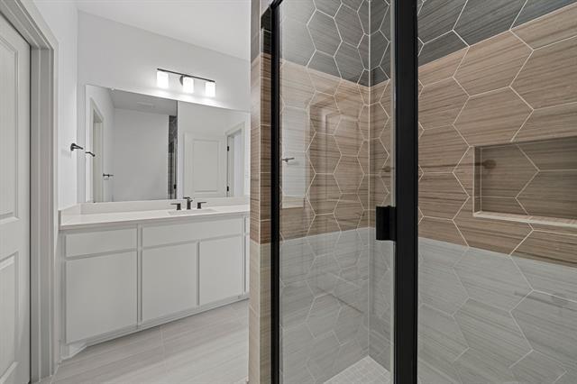 Building Photo - 10375 Great Days Dr