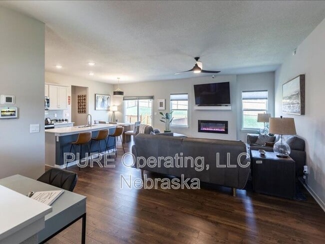 Building Photo - 6420 Kyla Dr