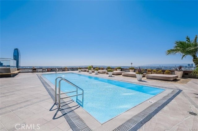 Building Photo - 1100 Wilshire Blvd