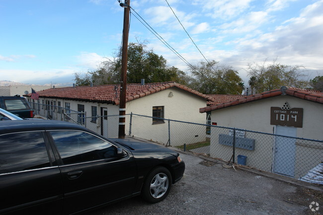 Building Photo - Cottage Park Apartments