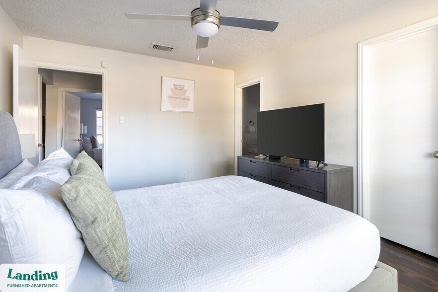 Building Photo - 1408 Teasley Ln