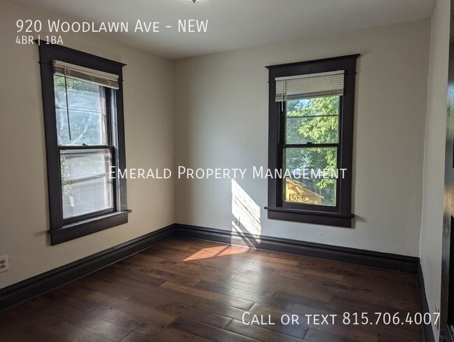 Building Photo - 920 Woodlawn Ave