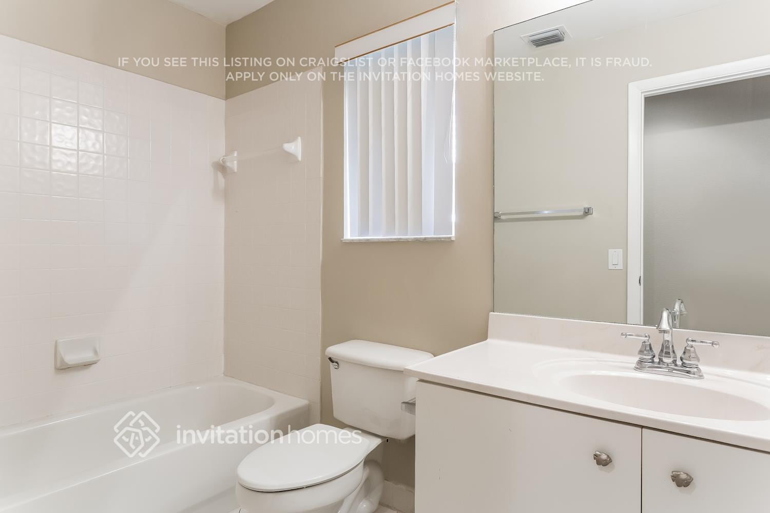 Building Photo - 4266 Greenbriar Ln