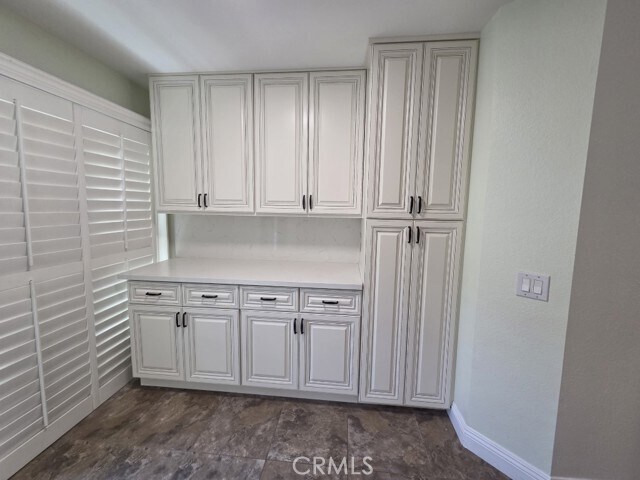 Building Photo - 9 Rock Cliff Pl