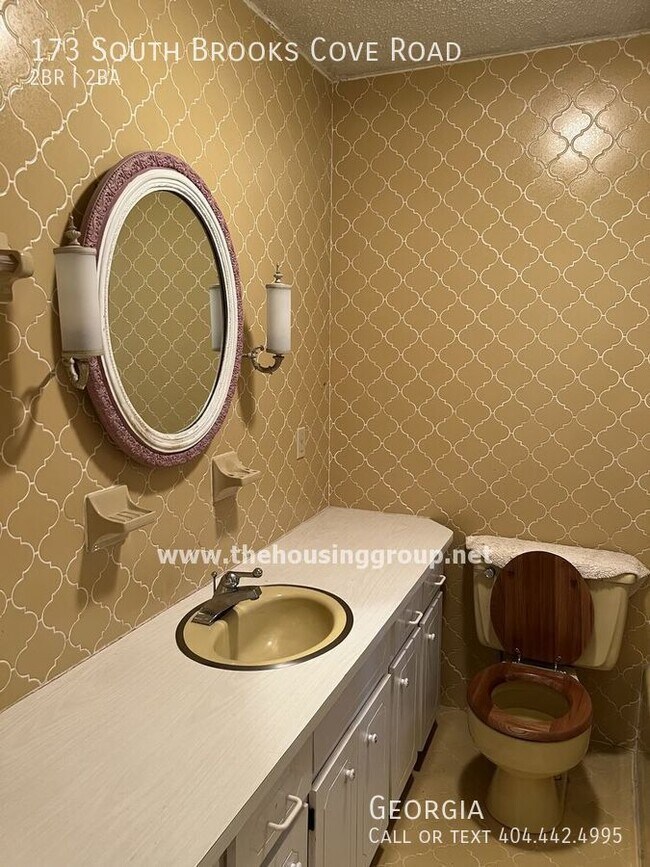 Building Photo - 173 S Brooks Cove Rd