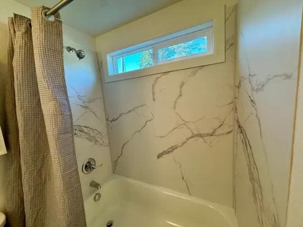 Building Photo - 1208 34 St