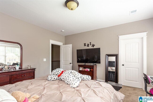 Building Photo - 5067 Skylar Way