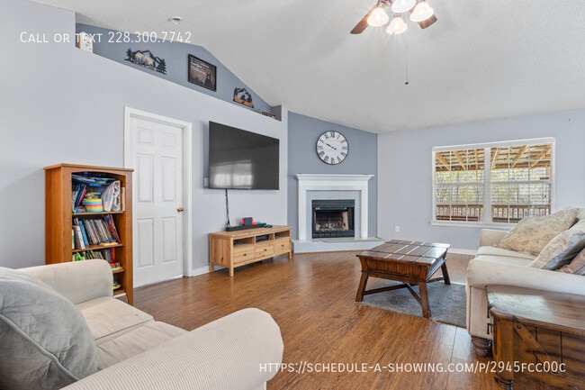 Building Photo - 15792 Texas Ave