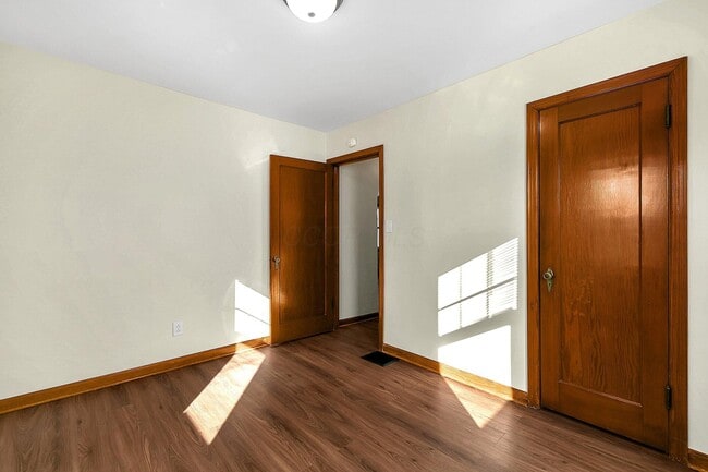 Building Photo - 91 W Kanawha Ave