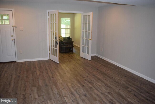 Building Photo - 9333 Maxwell Ct
