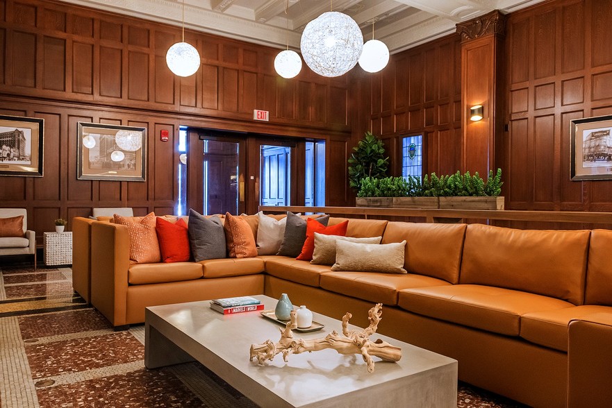 Grand Wisconsin Apartments 720 N Dr Martin Luther King Jr Dr