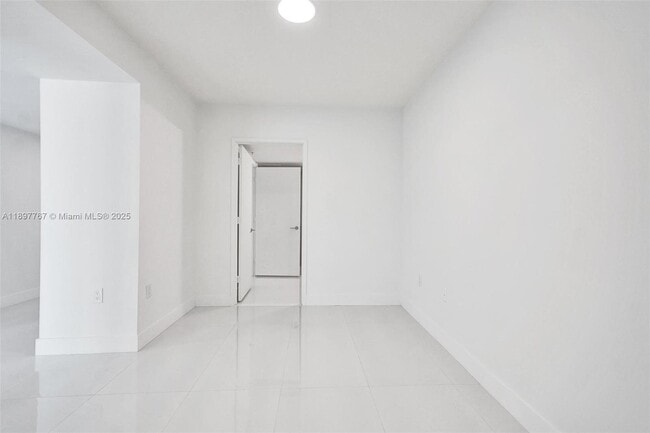 Building Photo - 330 Sunny Isles Blvd