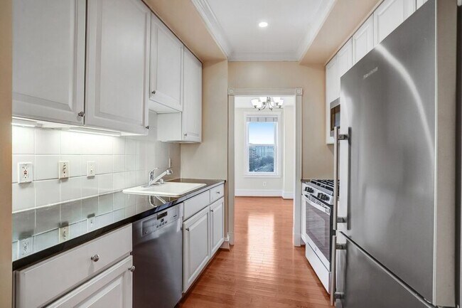 Building Photo - 2600 Pennsylvania Ave NW