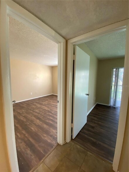 Building Photo - 4411 Shady Terrace Ln