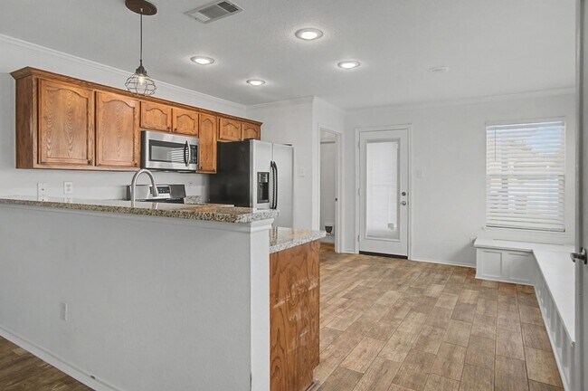 Building Photo - 10925 Caldwell Ln