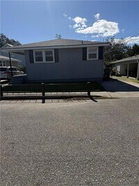 Building Photo - 10528 Alan St