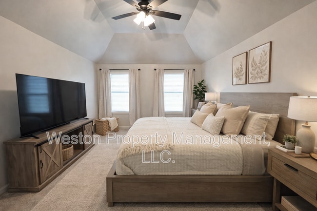 Building Photo - 9212 SW 41st St