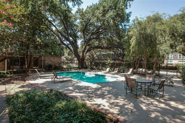 Building Photo - 5214 Fleetwood Oaks Ave