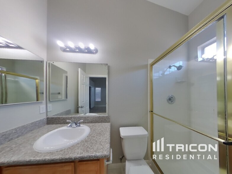 Building Photo - 2109 Cabrini Ct