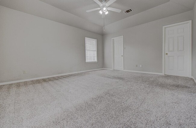 Building Photo - 2509 Riddle Rd