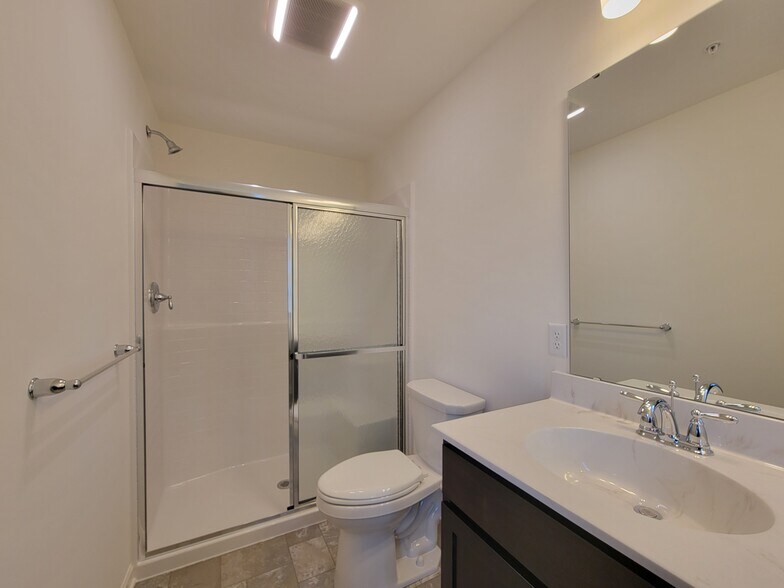 Building Photo - 2485 Artesian Way