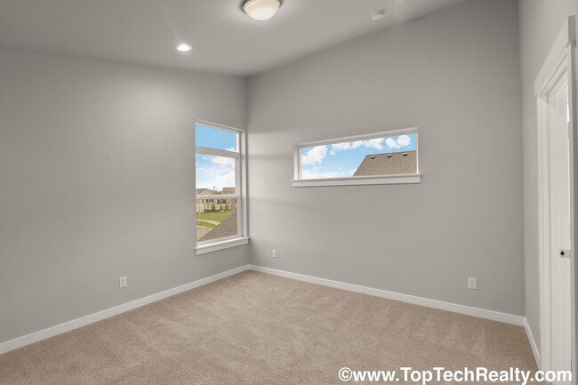Building Photo - Gorgeous Modern New Construction 3BD · 2.5...