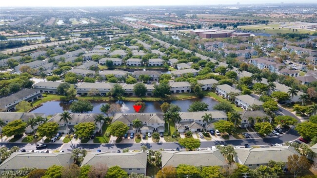 Building Photo - 8218 Pacific Beach Dr