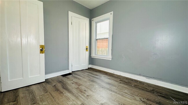 Building Photo - 232 Humboldt Pkwy