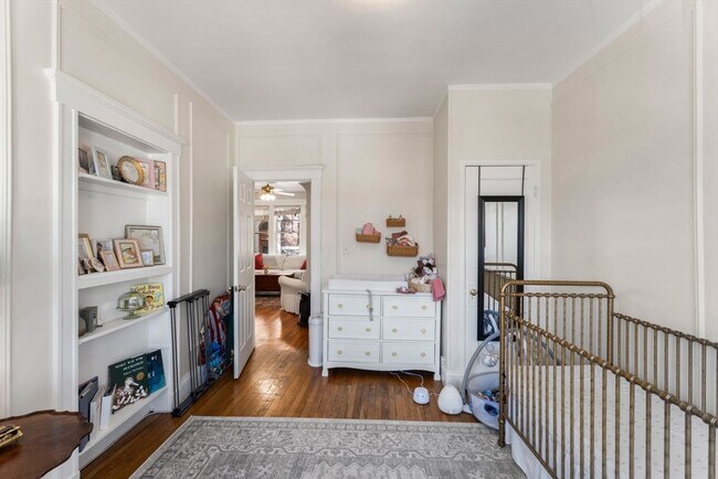 Building Photo - 401 Washington St