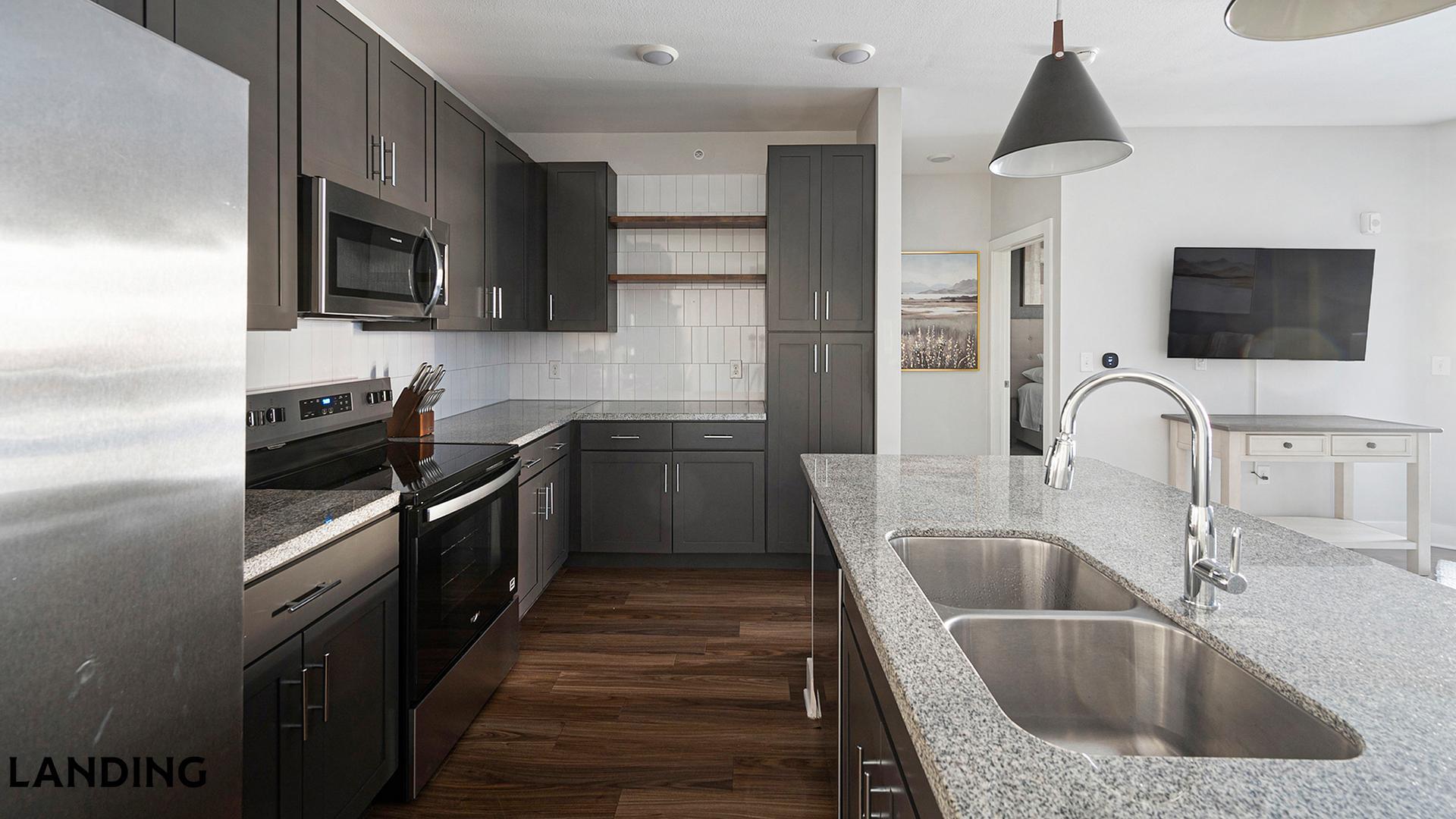 Building Photo - 701 Rahling Rd