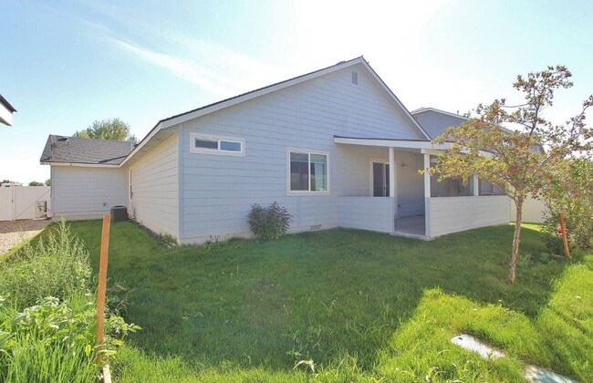 Building Photo - Beautiful Home in Meridian: Available Now!