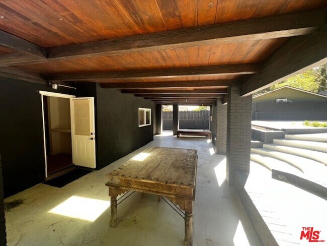 Building Photo - 4049 Monterey Rd