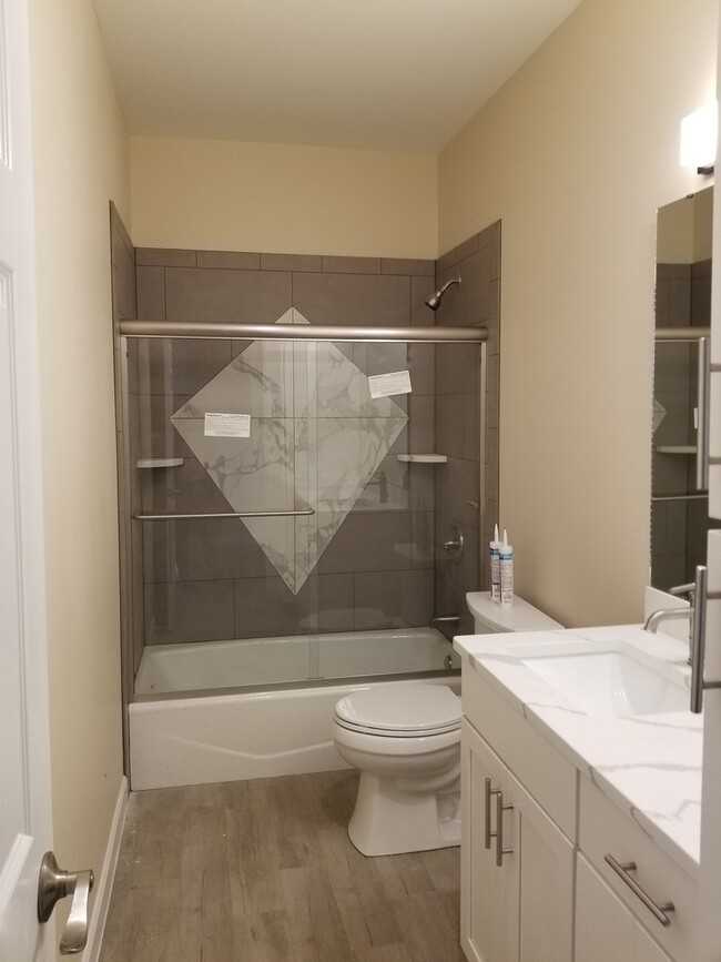 Building Photo - West Valley 3 bedroom 2.5 bath plus an office,  custom built rental home