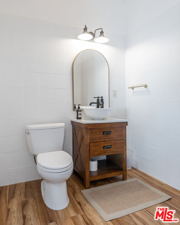 Building Photo - 4607 Willowcrest Ave