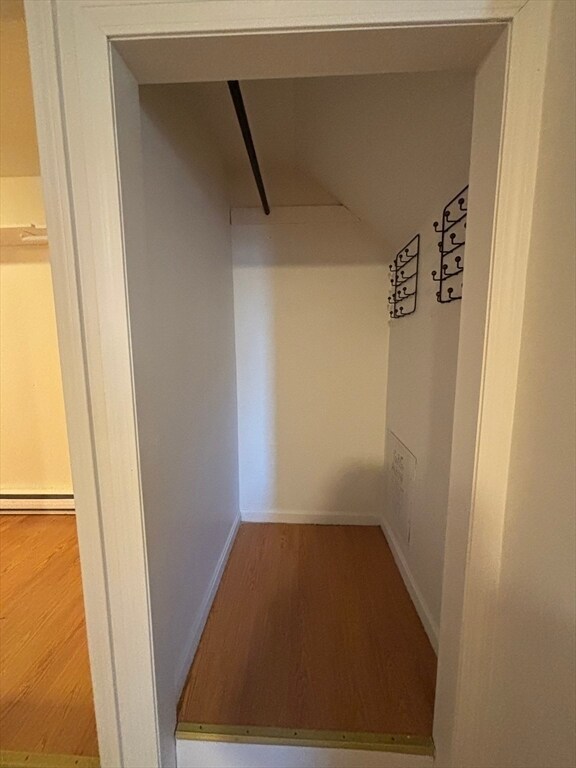 Building Photo - 2 Shepherd Ave