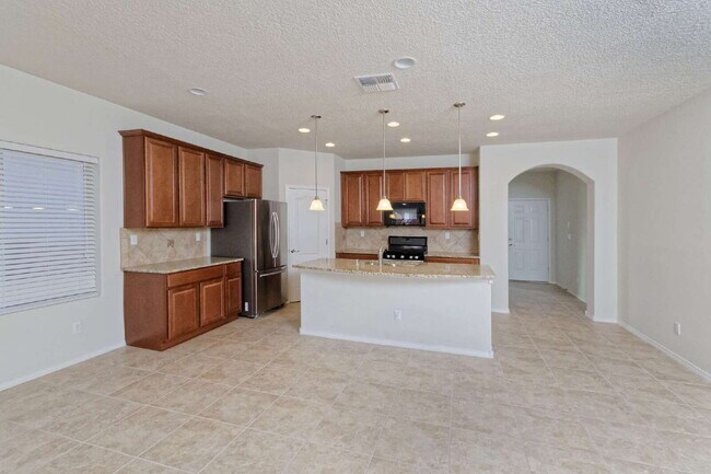 Building Photo - Larger 1 story home in Loma Colorado across the street from small park.
