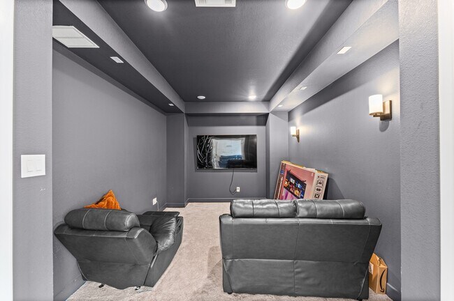 Building Photo - 10427 Rigel Rdg Wy