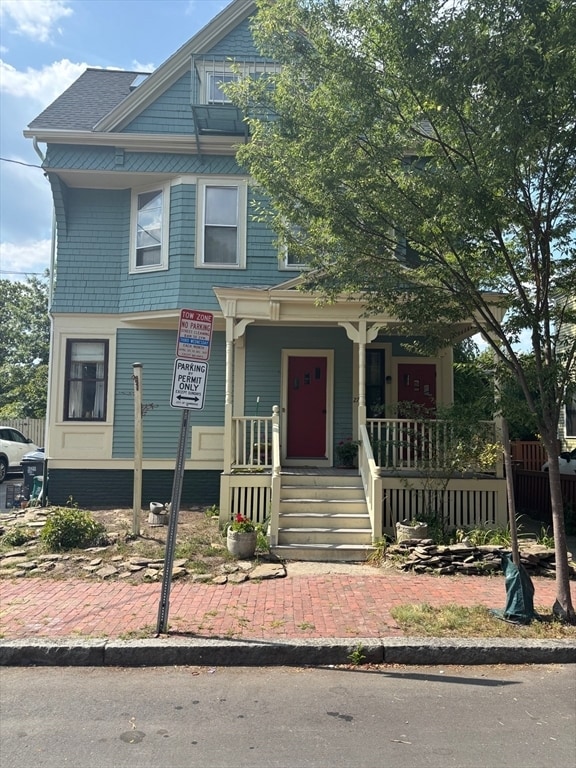 Primary Photo - 27 Blake St