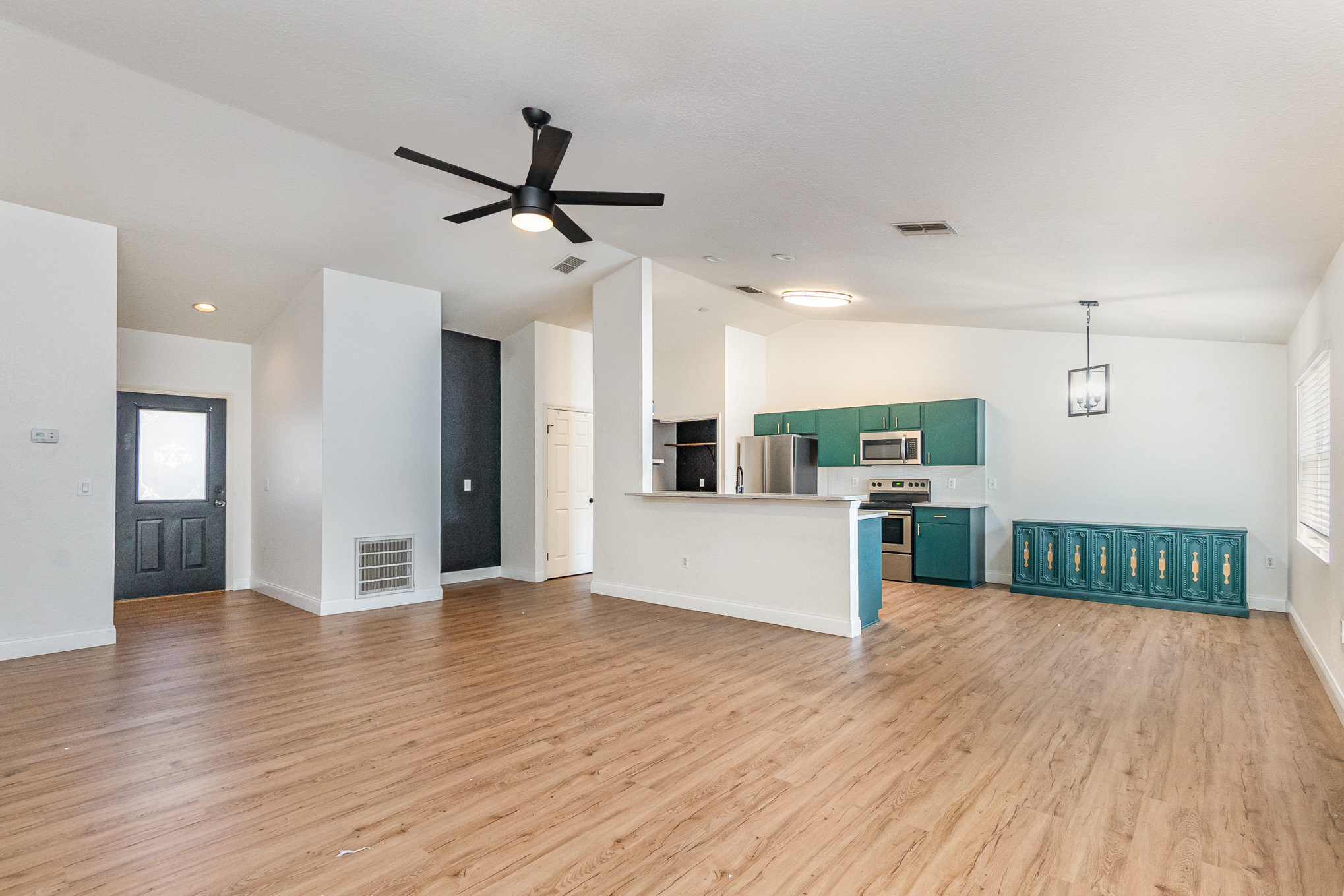 Building Photo - 5330 Keely Ct