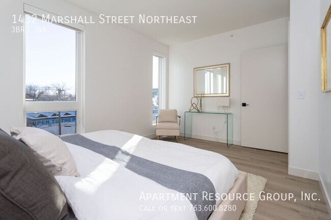 Building Photo - 1432 Marshall St NE