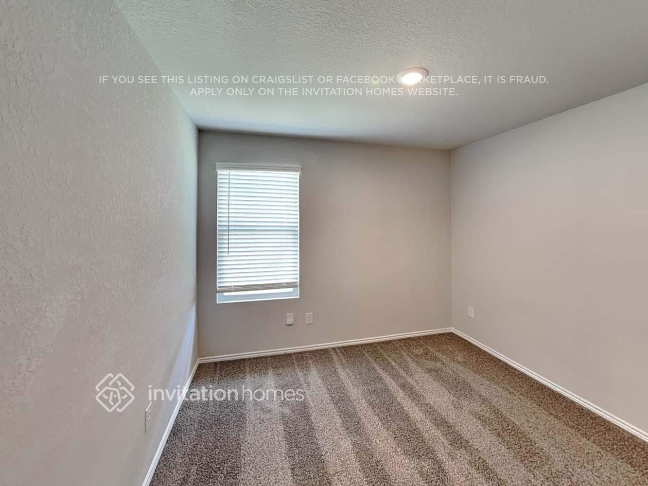 Building Photo - 5733 Verracio Ct