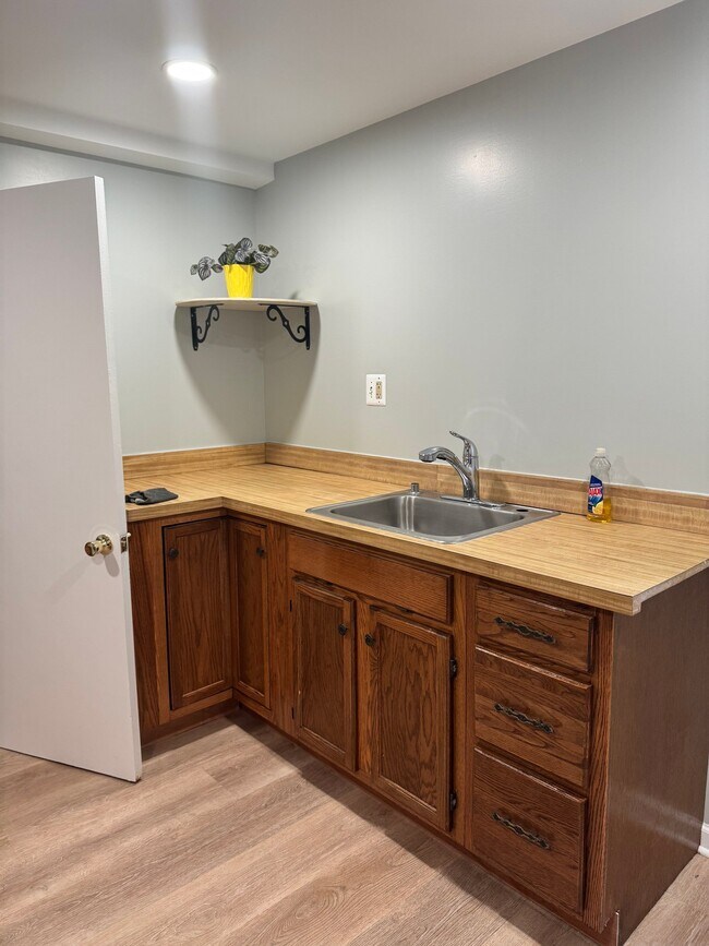 Building Photo - 8929 Bald Hill Pl