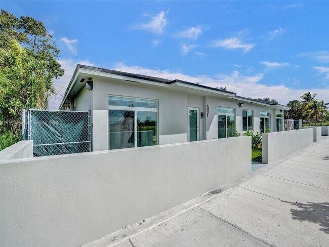 Building Photo - 14519 SW 272nd St