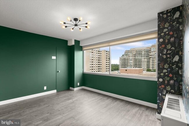 Building Photo - 5500 Friendship Blvd