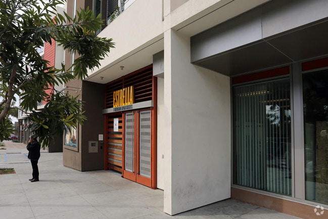 Building Photo - 1985 National Ave