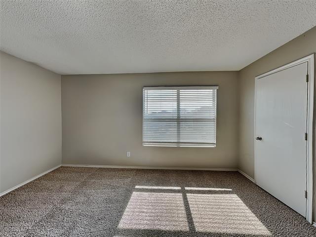 Building Photo - 360 Blairwood Dr