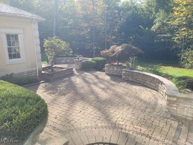 Building Photo - 4466 Forest Brooke Ct N